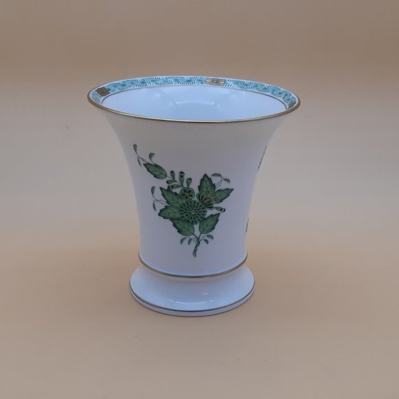White and Green Herend Vase From Hungary - Picture 3 of 11
